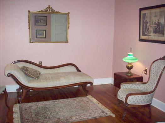 At The Old Silk Mill 3* Fredericksburg